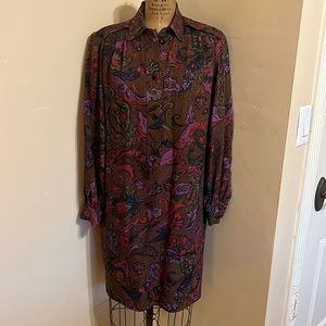 Vintage Guy Laroche - Paris - 100% Wool dress. Size women’s 10